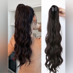 Elegant Black Wavy 22”inch synthetic hair extentions